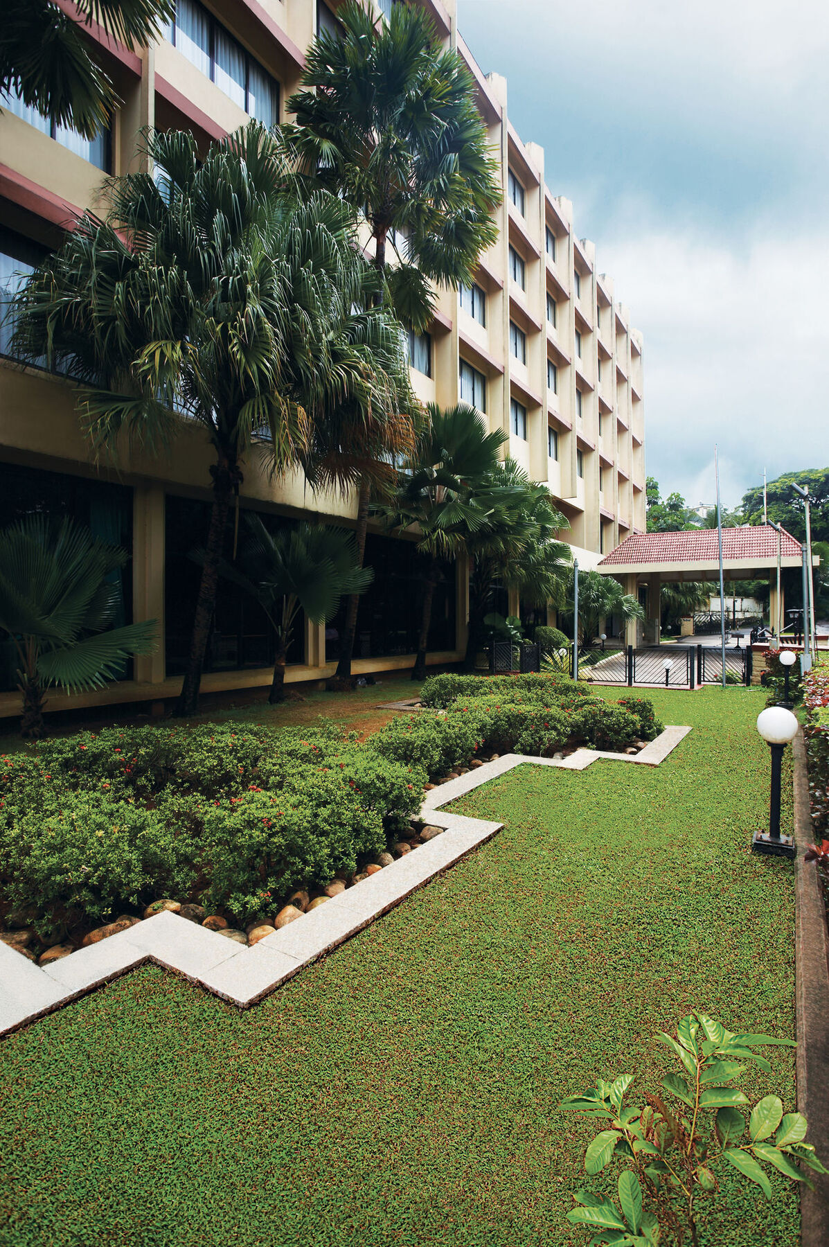 Vivanta Mangalore Oldport Road - Formerly Known As Taj Manjarun Exterior foto